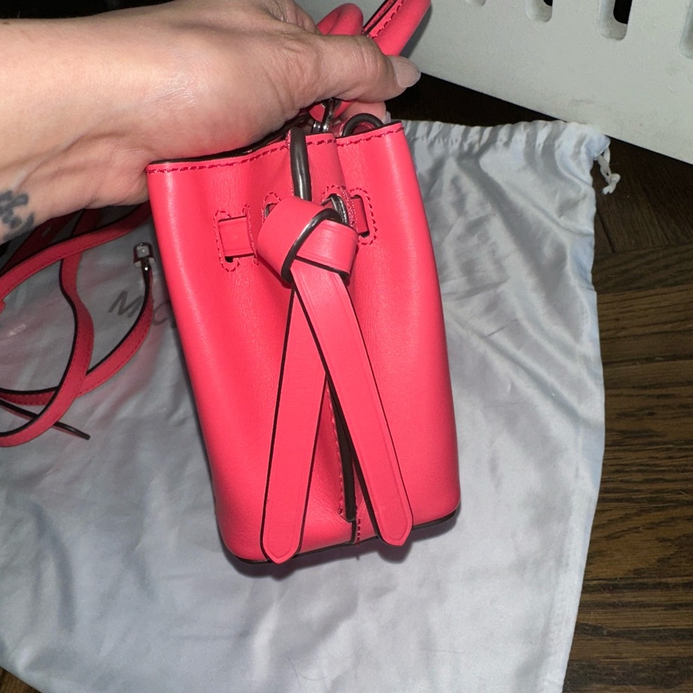 MICHAEL KORS Mini Hamilton Legacy Tote Bag - Picture 9 of 12